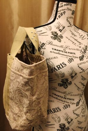 Gold Lined Lunch Bag - Image 2