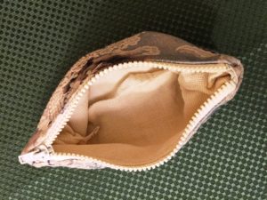 Light Blue Makeup Bag - Image 2
