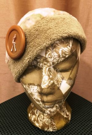Cream & Green Fleece Cap - Image 4