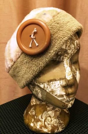 Cream & Green Fleece Cap - Image 5