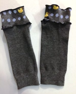 Duck Grey Fingerless Gloves/Wrist Warmers - Image 3