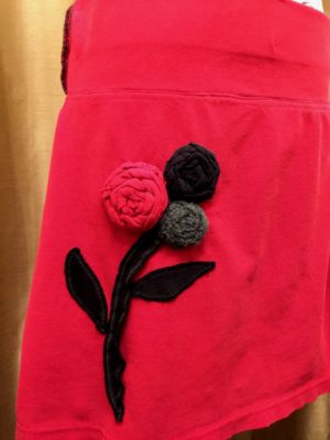 Red Knit Skirt with Roses - Image 2