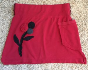 Red Knit Skirt with Roses - Image 6