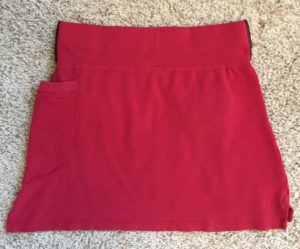 Red Knit Skirt with Roses - Image 5